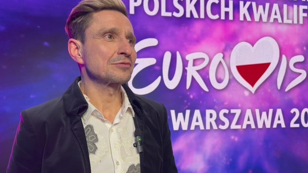 Artysta zdradził, o czym opowiada jego piosenka "In cosmic mist", z którą ma szansę wystąpić w finale polskich preselekcji do tegorocznej Eurowizji. Na scenie nie zamierza stawiać na taneczne show - chce przekonać widzów swoim mocnym głosem.