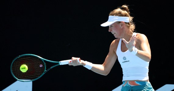 Magdalena Fręch wygrała z Anną Blinkową 0:6, 6:0, 6:2 w drugiej rundzie wielkoszlemowego Australian Open w Melbourne. Kolejną rywalką rozstawionej z numerem 23. polskiej tenisistki również będzie Rosjanka - Mirra Andriejewa (nr 14.).