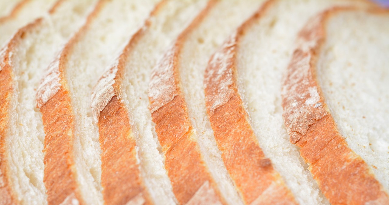 Polacy jedzą kilogramy tego pieczywa. Tak wpływa na stany zapalne