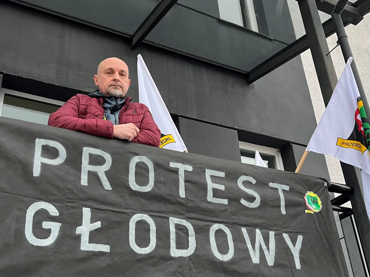 W kopalni Bogdanka na Lubelszczyźnie rozpoczął się na protest głodowy. Przystąpił do niego szef związku zawodowego "Przeróbka" Jarosław Niemiec. 
