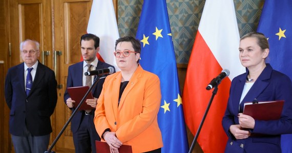 Minister edukacji narodowej Barbara Nowacka ogłosiła powołanie przez Instytut Badań Edukacyjnych rady ds. monitorowania wdrażania reformy oświaty im. Komisji Edukacji Narodowej. Głównym zadaniem rady będzie prowadzenie konsultacji dotyczących zmian w systemie edukacji.