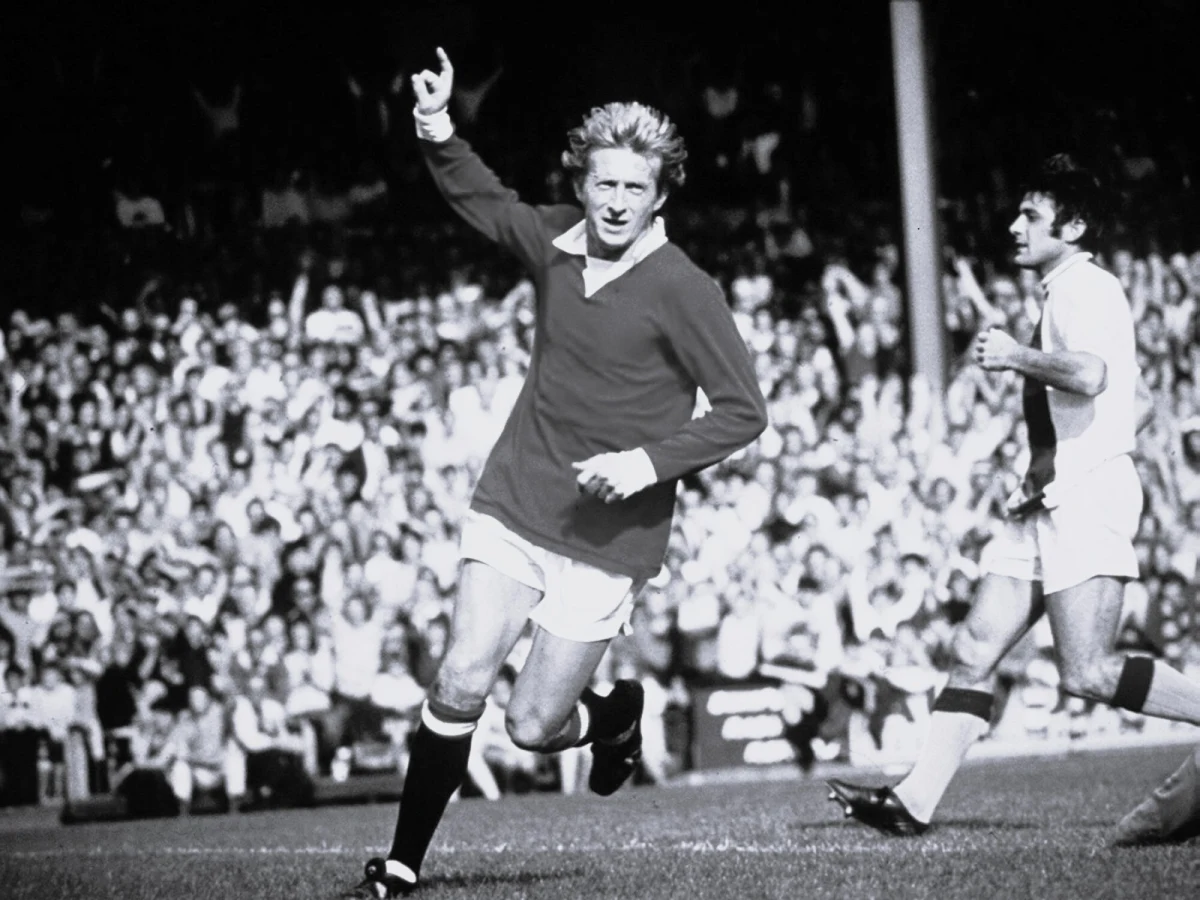 Były napastnik Manchesteru United i reprezentacji Szkocji Denis Law zmarł w wieku 84 lat - poinformował klub piłkarskiej ekstraklasy Anglii. Był jedynym szkockim laureatem Złotej Piłki.