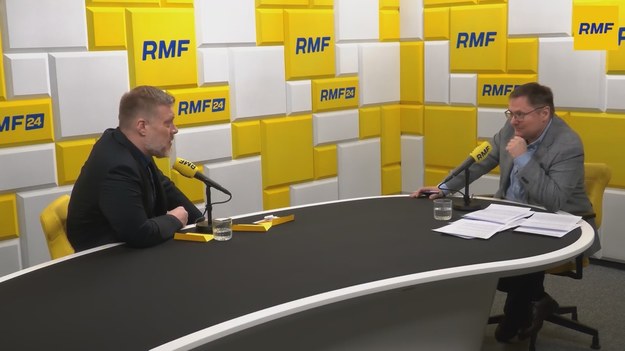 „Moim celem jest zmobilizowanie ludzi rozczarowanych tym rządem do pójścia na wybory” – mówił Adrian Zandberg, lider Partii Razem i kandydat na prezydenta w Porannej rozmowie w RMF FM. Jako swój prezydencki priorytet wskazał zainicjowanie porozumienia sił politycznych, by udało się polską energetykę przestawić na atom.