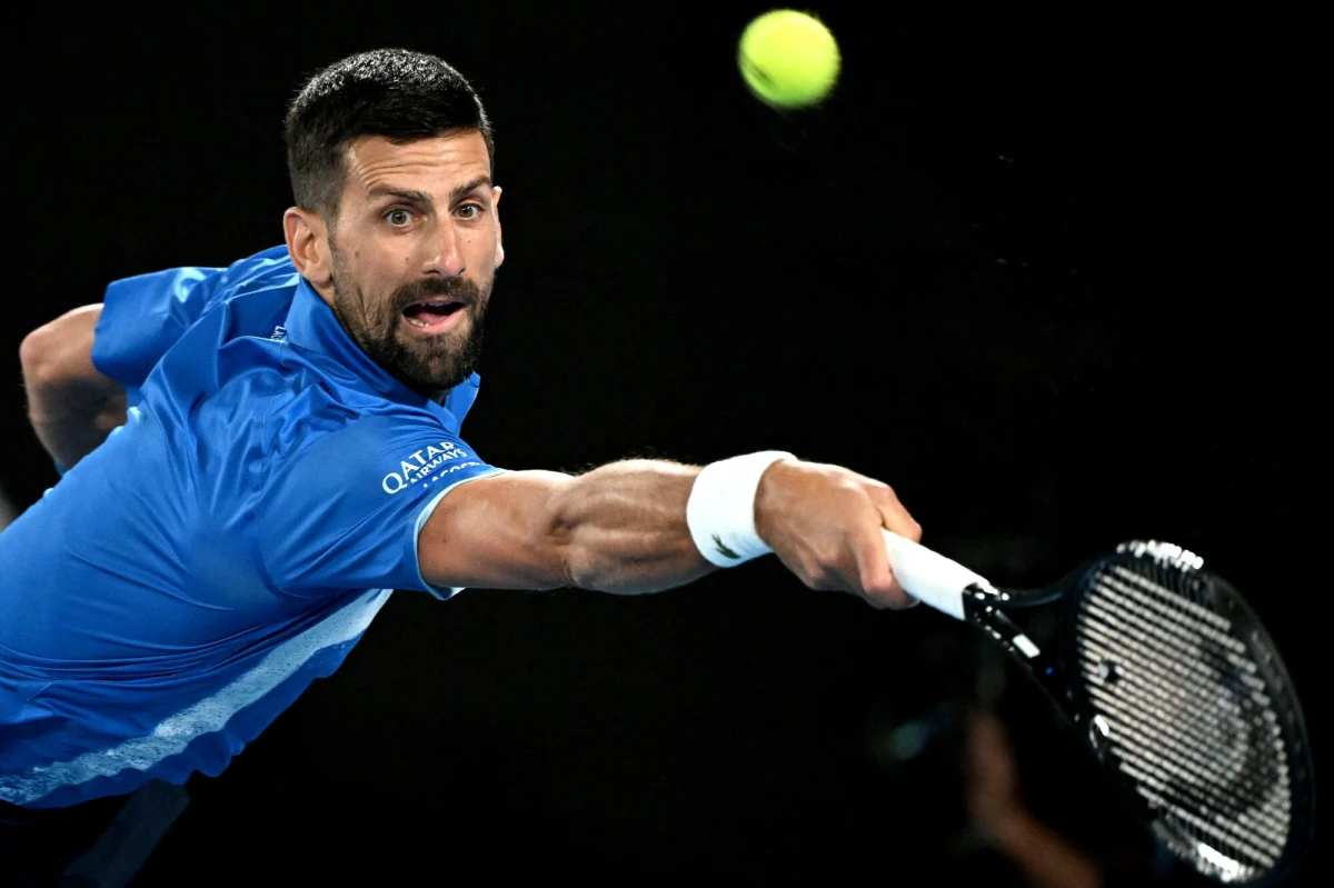 Nie ma wątpliwości - to był mecz godny finału Australian Open. Novak Djoković po ponad 3,5-godzinnym boju pokonał w ćwierćfinale Carlosa Alcaraza 4:6, 6:4, 6:3, 6:4, dzięki czemu awansował do 12. półfinału w Melbourne i w sumie 50. w turniejach Wielkiego Szlema.