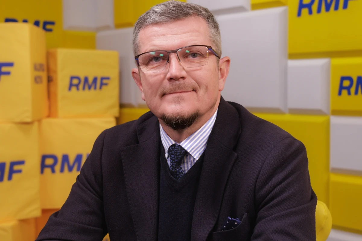 "To jest kandydat dużo mniej przygotowany do rządzenia państwem i dużo bardziej radykalny w stronę prawą niż dotychczasowy prezydent Andrzej Duda, którego i tak bardzo krytykuję" - taką ocenę wystawił ubiegającemu się o prezydenturę Karolowi Nawrockiemu gość Popołudniowej rozmowy w RMF FM Marcin Bosacki. "Kampania dopiero się rozpędza. Mamy tydzień normalnej kampanii, przedtem mieliśmy prekampanię dziwną" - zauważył poseł Koalicji Obywatelskiej. 