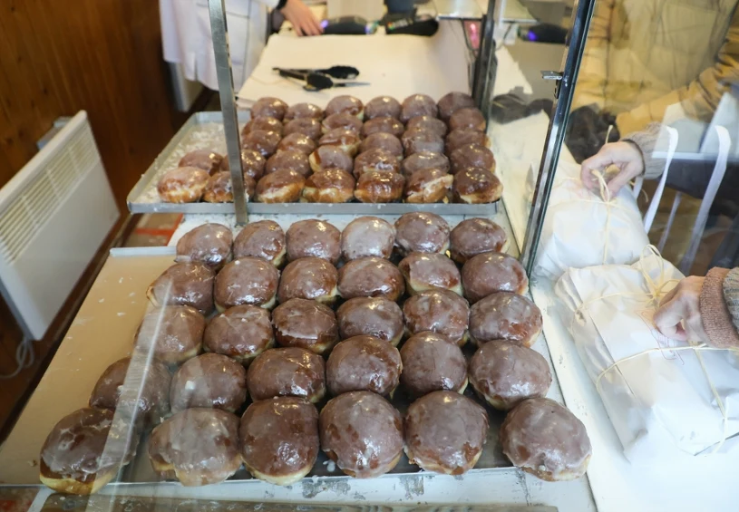 Ceny pączków w tłusty czwartek. Na taki koszt musimy się przygotować