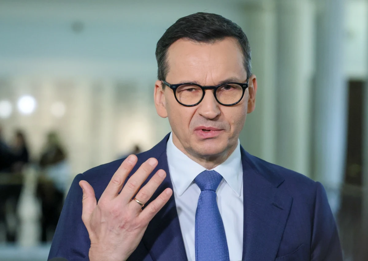 Były premier Mateusz Morawiecki zrzekł się immunitetu poselskiego - dowiedział się dziennikarz RMF FM Tomasz Skory. Dokument trafił wieczorem do marszałka Sejmu Szymona Hołowni. W piątek zajmie się nim sejmowa Komisja Regulaminowa, Spraw Poselskich i Immunitetowych. 