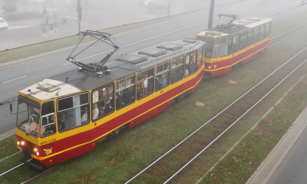 Od piątku 24 stycznia mieszkańcy i odwiedzający Łódź będą musieli przygotować się na znaczące zmiany w kursowaniu tramwajów w centrum. Ulica Piotrkowska, jedna z głównych arterii miasta, została zamknięta dla ruchu tramwajowego z powodu awarii torowiska. Naprawy, jak informuje MPK w Łodzi, są niezbędne do zapewnienia bezpieczeństwa pasażerom.