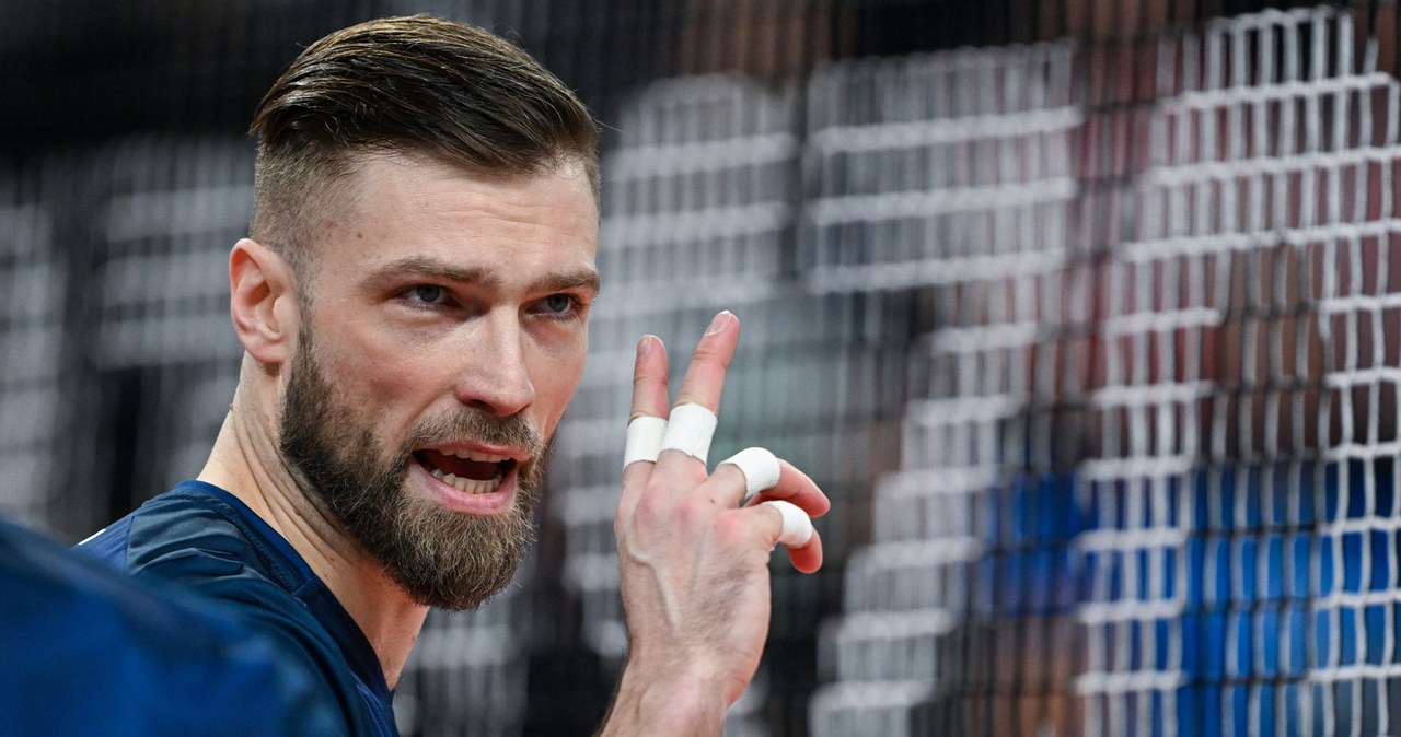 Andrzej Wrona wprost po sensacyjnej decyzji. Ustawiły się do niego kolejki