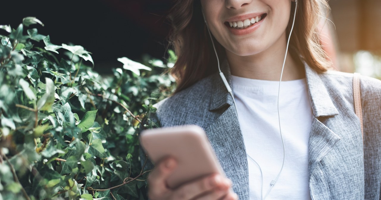 Tak znajdziesz kleszcze po spacerze. Wystarczy mało znana funkcja telefonu