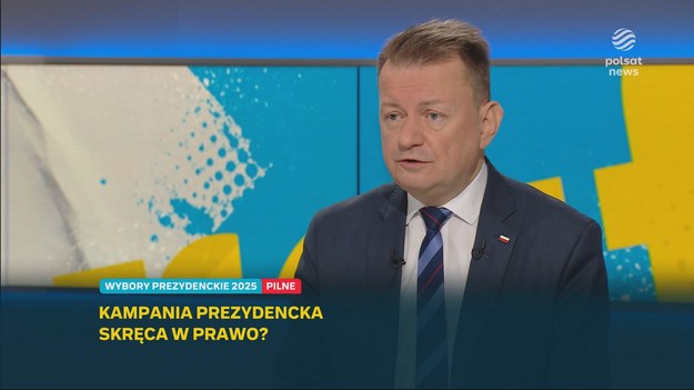 - Czy nie lepiej, żeby premier i prezydent byli z jednej opcji, żeby współpracowali dla pozytywnych zmian w kraju? - pytał swojego gościa Marcin Fijołek w programie "Graffiti". - Muszą być bezpieczniki, tak, żeby nie doszło do skrajności - przekonywał w odpowiedzi Mariusz Błaszczak. Gdy dziennikarz przyznał, że w pytaniu odniósł się do wypowiedzi Jarosława Kaczyńskiego z 2020 roku, polityk Prawa i Sprawiedliwości ocenił, że "to była inna sytuacja". - Rząd PiS nie był rządem skrajnym. Nie demoralizowaliśmy dzieci, nie wprowadzaliśmy rewolucji obyczajowej, my rozwijaliśmy Polskę - przekonywał były minister obrony narodowej.