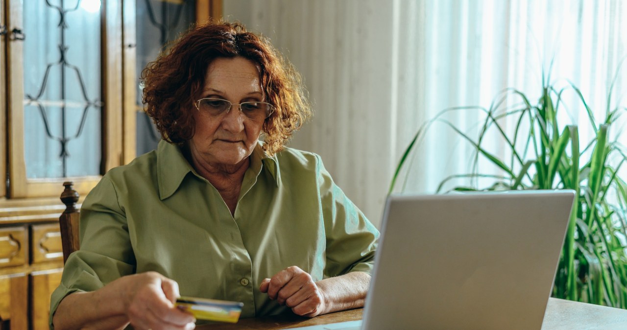 ZUS dodaje 500 zł do emerytury. Dostają ci, co mają mniej niż 2687,67 zł