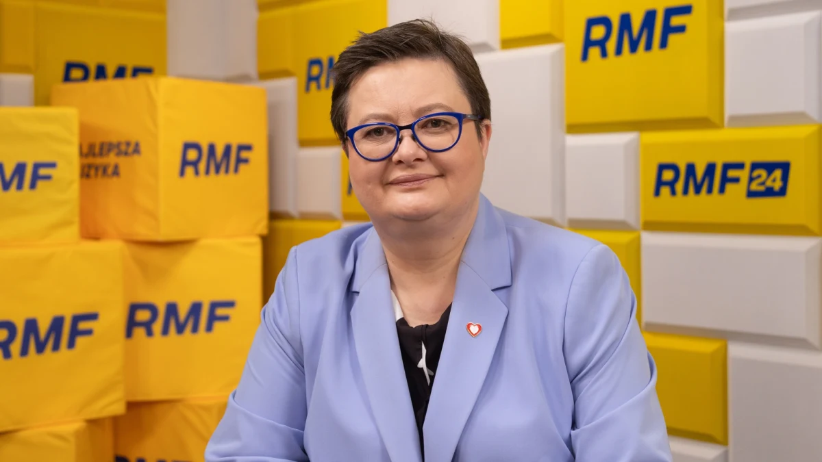 "Każdy, kto chciał uczciwie podejść do sprawy, wiedział, że to tylko przejęzyczenie" - powiedziała w Porannej rozmowie w RMF FM Katarzyna Lubnauer, odnosząc się do słów minister edukacji narodowej Barbary Nowackiej, która wspomniała o "polskich nazistach". "Była zmęczona" - tłumaczyła swoją przełożoną wiceszefowa MEN.