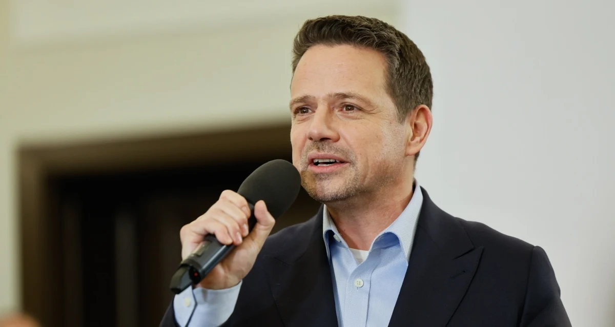 Rafał Trzaskowski stwierdził, że po ewentualnej wygranej w wyborach prezydenckich odbierze Antoniemu Macierewiczowi Order Orła Białego. "To jest osoba, która najbardziej się przyczyniła do budowania teorii spiskowych, najbardziej się przyczyniła do niszczenia zaufania w Polsce, osoba, która nigdy nie powinna tym orderem zostać odznaczona" - ocenił. 