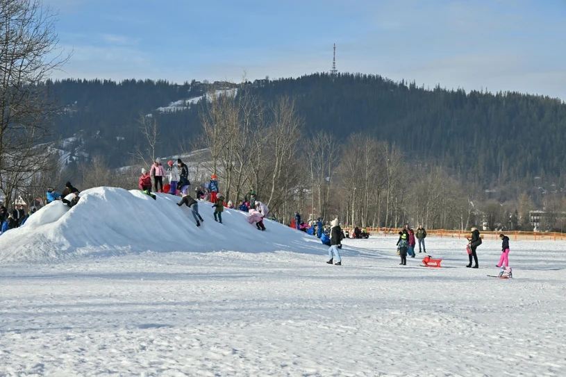 Nowy harmonogram ferii zimowych już obowiązuje. Na start pięć województw