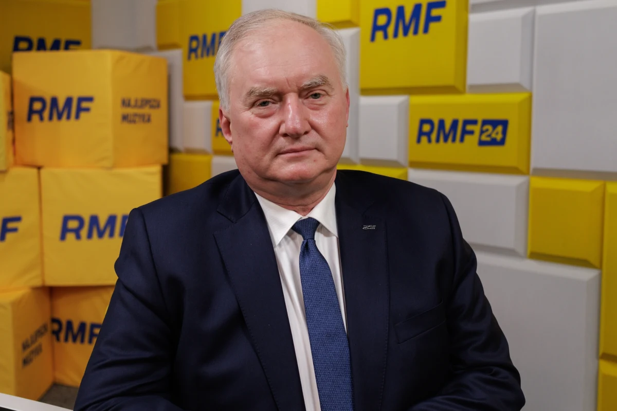 "Wszyscy turyści wiedzą, że nad Bałtykiem trzeba ustawić parawan, bo tak wieje. Bałtyk jest morzem wietrznym i na tyle płytkim, że wiatraki można tam bez przeszkód stawiać"  - mówił w Popołudniowej rozmowie w RMF FM Dariusz Marzec, prezes PGE, która podpisała umowę z duńskim Ørsted na realizację największej w Polsce elektrowni wiatrowej Baltica 2.