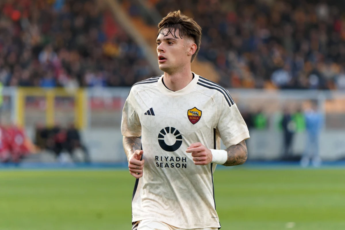 W piątek w szwajcarskim Nyonie wylosowano pary barażowe o awans do 1/8 finału Ligi Europy. Najciekawiej zapowiada się starcie FC Porto z Romą, której piłkarzem jest reprezentant Polski Nicola Zalewski.