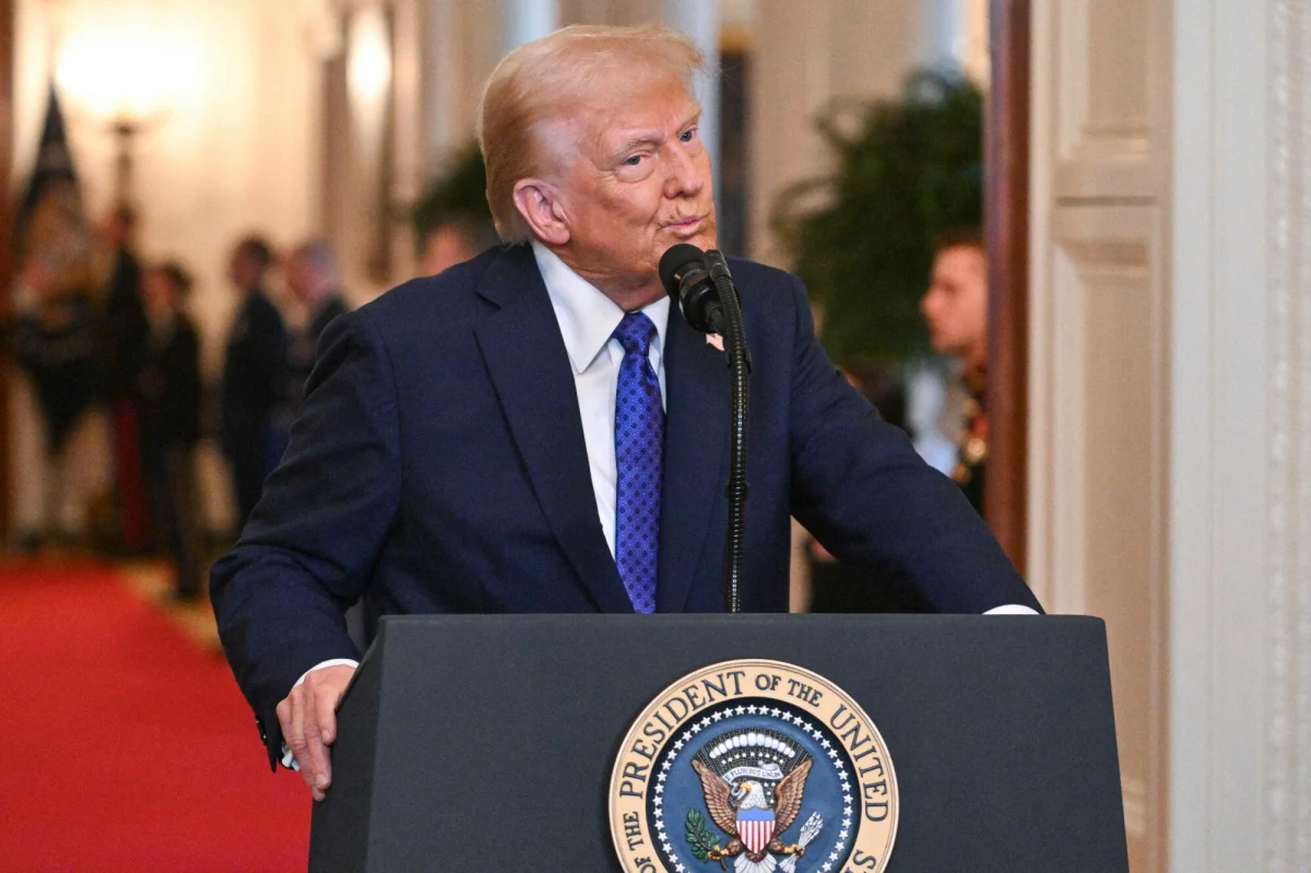 Donald Trump oświadczył, że Kanada powinna zostać 51. stanem USA i wtedy nie będzie ceł. "Płacimy setki miliardów dolarów, aby subsydiować Kanadę. Dlaczego? Nie ma żadnego powodu. Nie potrzebujemy niczego, co oni mają” – stwierdził prezydent we wpisie na swoim portalu społecznościowym Truth Social.