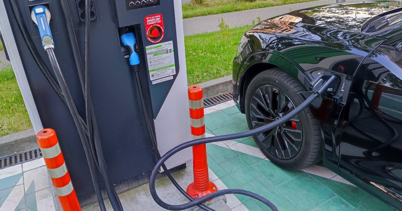 Te sztuczki powinien znać każdy właściciel elektryka. Oszczędzają czas, a zyskują zasięg wiadomości,aktualności,Interia Te sztuczki powinien znać każdy właściciel elektryka. Oszczędzają czas, a zyskują zasięg
