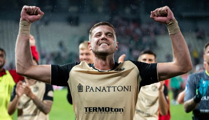 Chciał go Marek Papszun, rusza na podbój Niemiec. Widzew ubił świetny interes