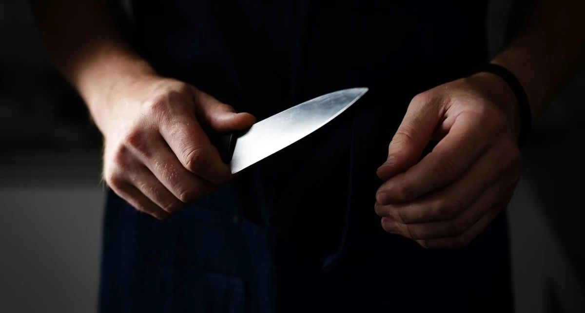 Policja wyjaśnia okoliczności tragedii w szkole w Sheffield w brytyjskim hrabstwie South Yorkshire. 15-latek zmarł po tym, jak został pchnięty nożem przez rówieśnika. Lekarzom nie udało się go uratować. 