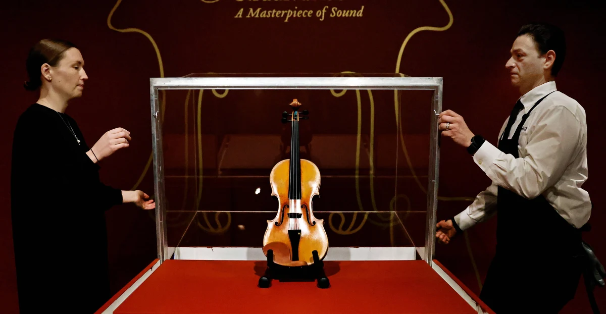 Skrzypce Stradivariusa o nazwie "Joachim-Ma Stradivarius" trafią w piątek na aukcję w Nowym Jorku. Poinformował o tym dom aukcyjny Sotheby’s. Wartość instrumentu z 1714 r. oszacowano na 12-18 mln dolarów.