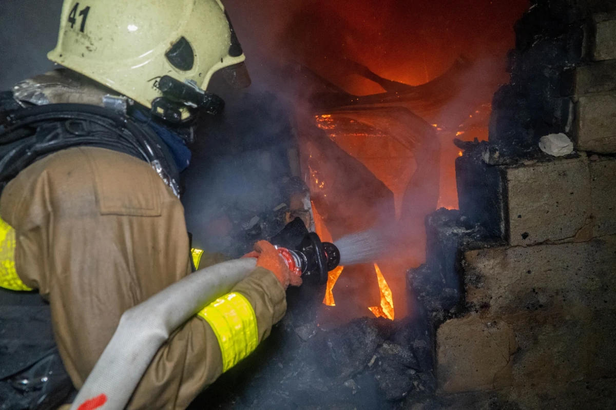 Rosyjskie służby wysadziły w powietrze mężczyznę, którego zwerbowały do przeprowadzenia zamachu bombowego w siedzibie komisji wojskowej w Równem na zachodzie Ukrainy - twierdzi Służba Bezpieczeństwa Ukrainy. SBU wydała komunikat, w którym przedstawia okoliczności tragedii z minionej soboty. 