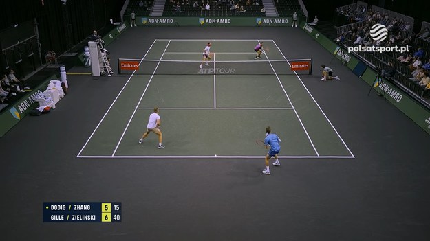 Skrót meczu deblowego Jan Zieliński/ Sander Gille - Ivan Dodig/ Zhizhen Zhang z 1/8 finału turnieju ATP w Rotterdamie.