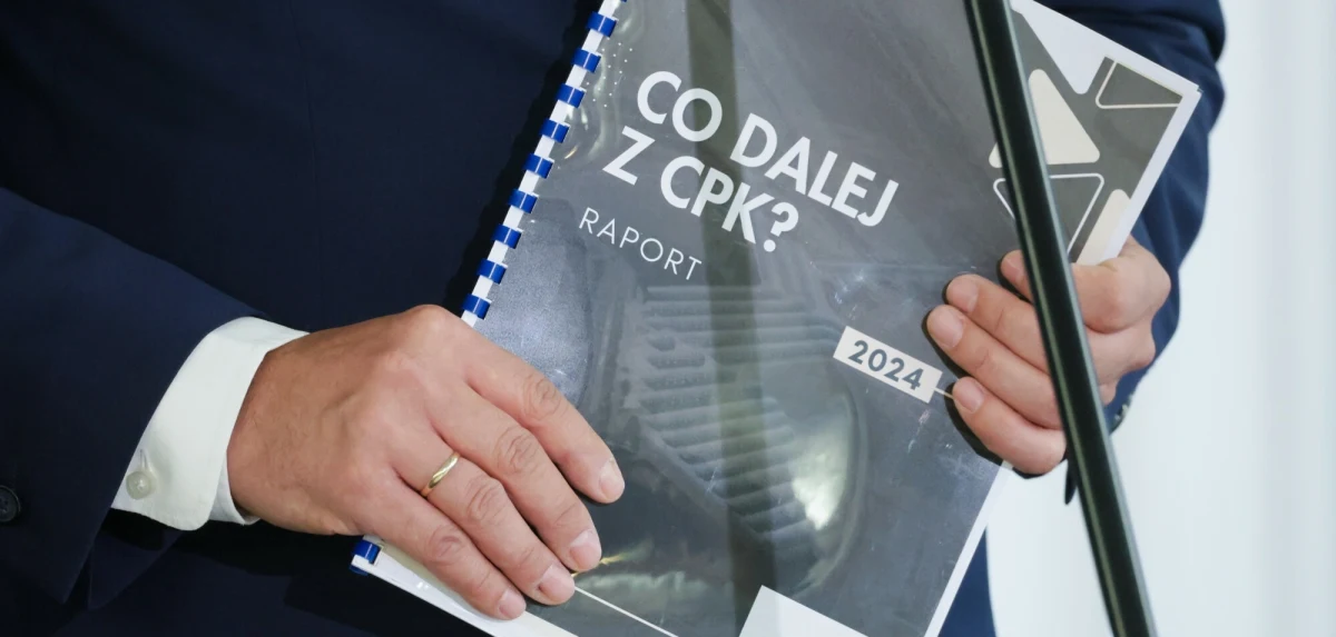 Jest pierwsze odwołanie od decyzji lokalizacyjnej Centralnego Portu Komunikacyjnego - dowiedział się dziennikarz RMF FM Michał Dobrołowicz. Odwołania mogą składać gminy oraz właściciele gruntów, na których wybudowane ma zostać największe lotnisko w Polsce. Port ma powstać na terenie trzech mazowieckich gmin: Teresin, Wiskitki i Baranów.