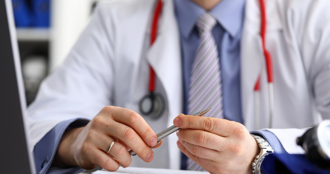 Pensje lekarzy i pielęgniarek wzrosną od lipca. Resort zdrowia podał kwoty