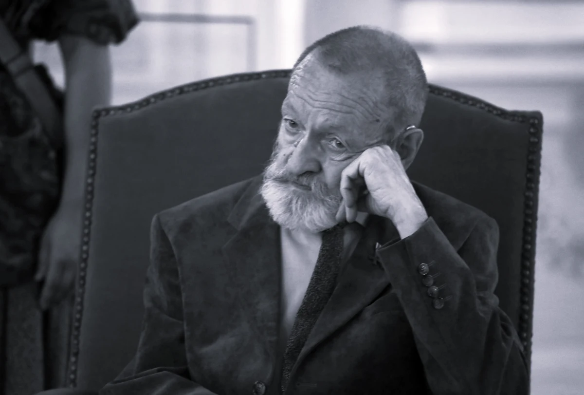 Zmarł Juliusz Kulesza ps. Julek - artysta grafik, żołnierz AK i uczestnik Powstania Warszawskiego, autor książek o powstaniu - poinformowało w mediach społecznościowych Muzeum Powstania Warszawskiego. Miał 96 lat, był ostatnim żyjącym obrońcą reduty Polskiej Wytwórni Papierów Wartościowych. „Żegnaj Przyjacielu” – napisali przedstawiciele warszawskiego muzeum. 