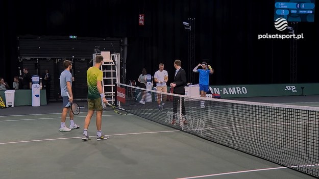 Skrót meczu deblowego Jan Zieliński/ Sander Gille - Nikola Mektić/ Michael Venus z ćwierćfinału turnieju ATP w Rotterdamie.