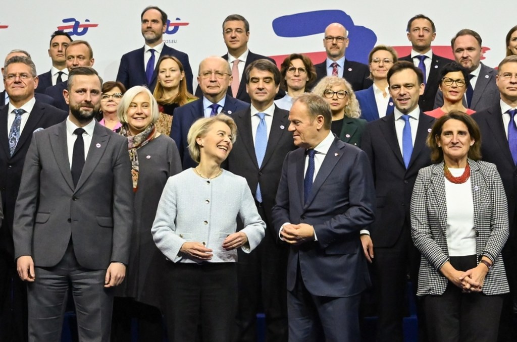 Powitanie Ursuli von der Leyen w Europejskim Centrum Solidarności w Gdańsku. / fot. Adam Warżawa / PAP Adam Warżawa