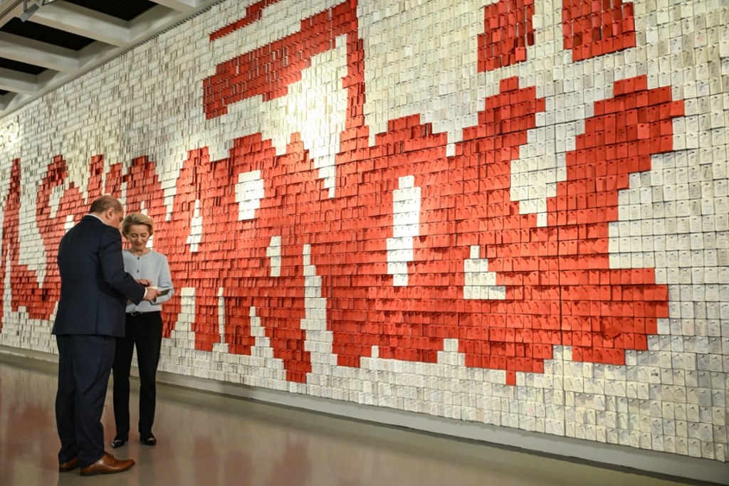 Powitanie Ursuli von der Leyen w Europejskim Centrum Solidarności w Gdańsku. / fot. Adam Warżawa / PAP Adam Warżawa