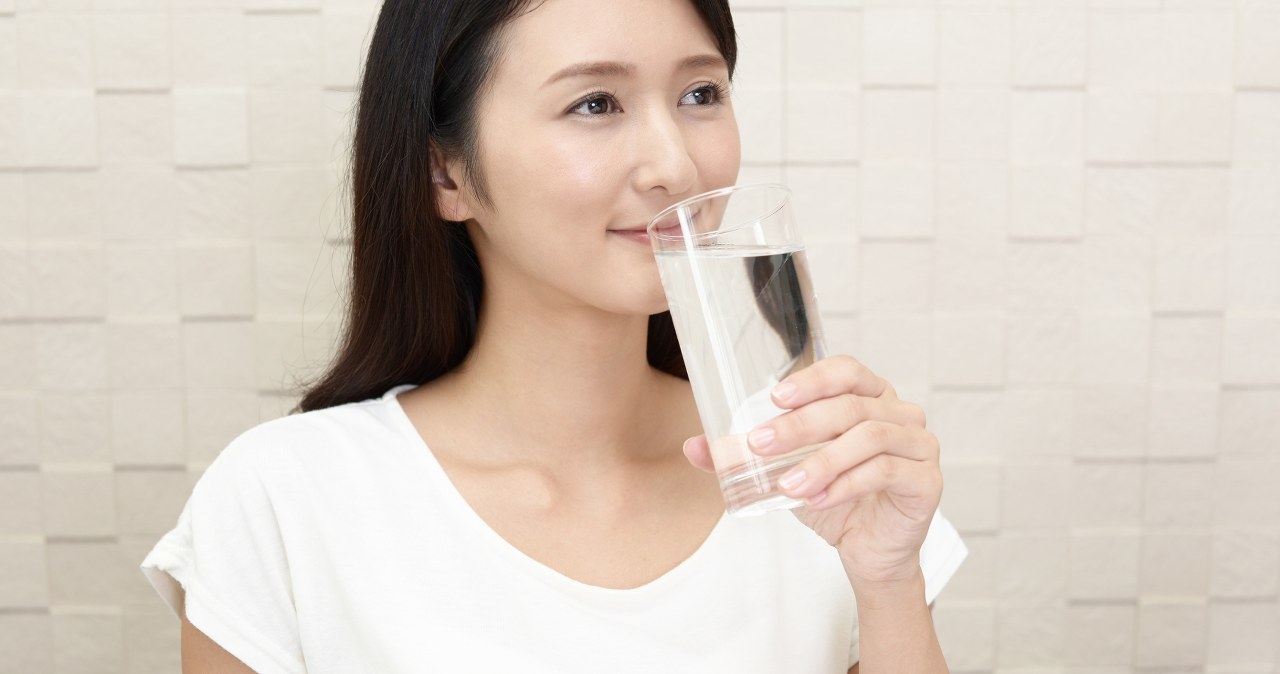 Japoński rytuał picia wody. Tak działa na organizm