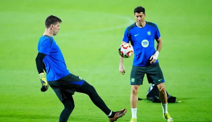 Lewandowski i Szczęsny zarwali noc, Flick zadecydował. Polacy nie chcieli o tym słyszeć