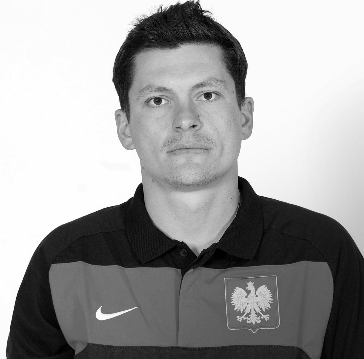 Polski Związek Piłki Nożnej poinformował o śmierci Rafała Skórskiego - byłego trenera bramkarzy młodzieżowych reprezentacji Polski. Skórski zmarł w wieku 45 lat po ciężkiej chorobie. 