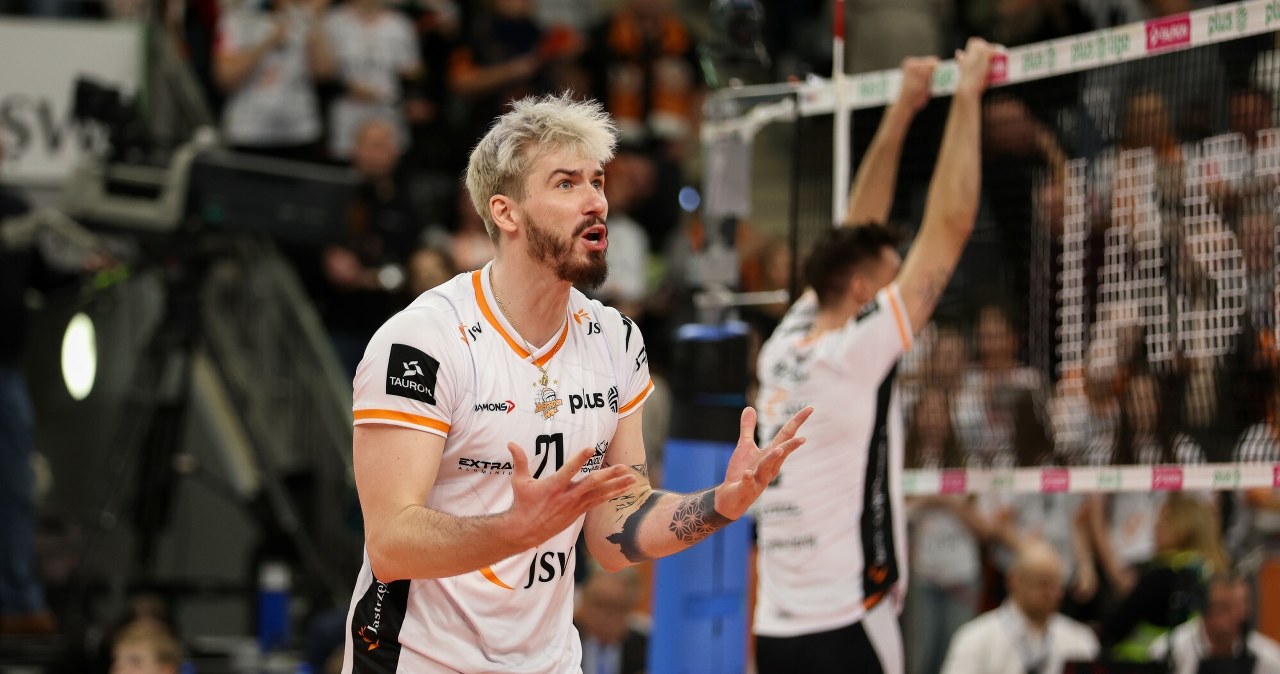 Zamieszanie z udziałem Fornala, trener "wtargnął" na boisko. Sceny w PlusLidze