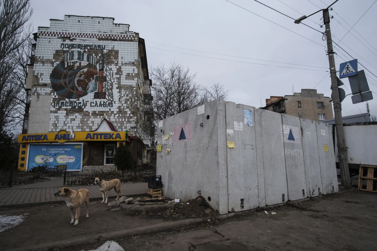 Nocne eksplozje w okolicach Łucka na zachodzie Ukrainy, oddalonego o niecałe 90 km od granicy Polski. Alarm przeciwrakietowy został wydany dla obwodu wołyńskiego. Powodem jest zagrożenie uderzeniami rosyjskich dronów. 