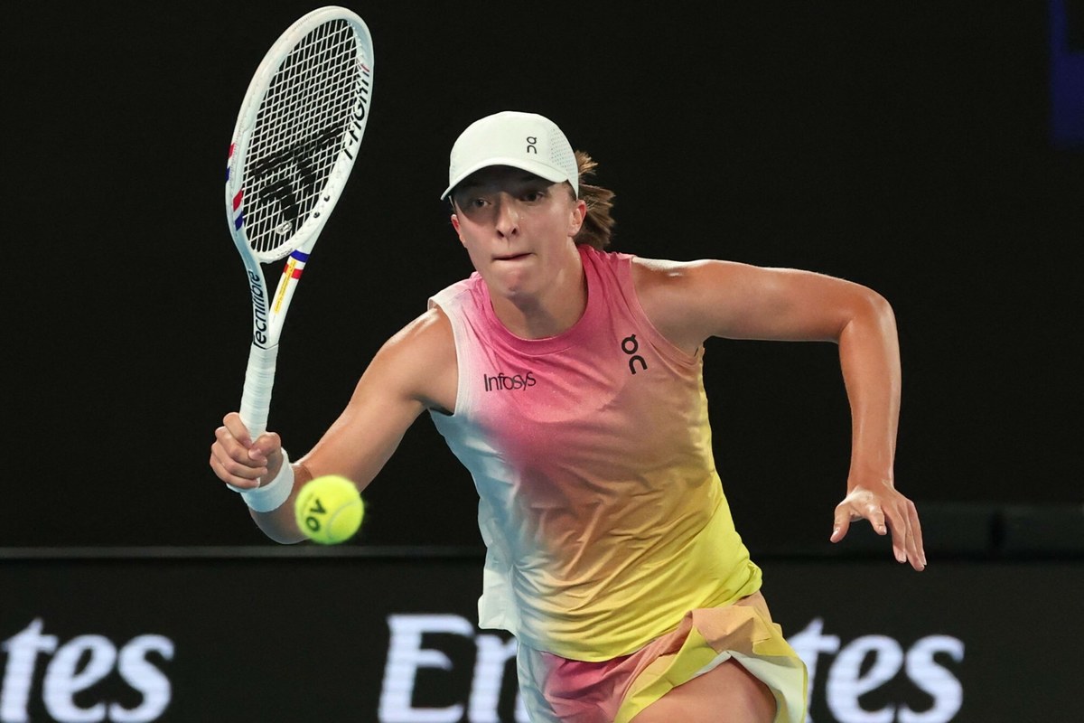 Iga Świątek wraca do gry po dwutygodniowej przerwie. Wiceliderka światowego rankingu tenisistek poznała rywalkę w drugiej rundzie turnieju WTA 1000 w Dausze. Polka zagra z Greczynką Marią Sakkari, która wyeliminowała na otwarcie rywalizacji Rumunkę Elenę-Gabrielę Ruse.