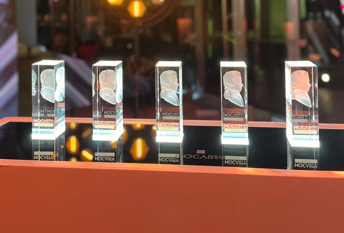 Radio RMF Classic ogłosiło nominowanych do tegorocznej nagrody MocArty RMF Classic. W tej edycji redakcja wyłoniła 21 wyjątkowych osób, wydarzeń i inicjatyw z dziedziny kultury i sztuki. Ruszyło głosowanie, w którym to słuchacze wybiorą zwycięzców w czterech kategoriach: Człowiek Roku, Wydarzenie Roku, Muzyka Filmowa Roku i MocNa Rzecz.