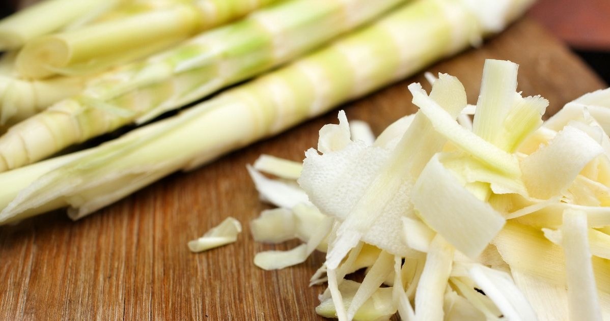 Chcesz zrzucić oponkę i obniżyć cholesterol? Włącz do diety to mało znane warzywo