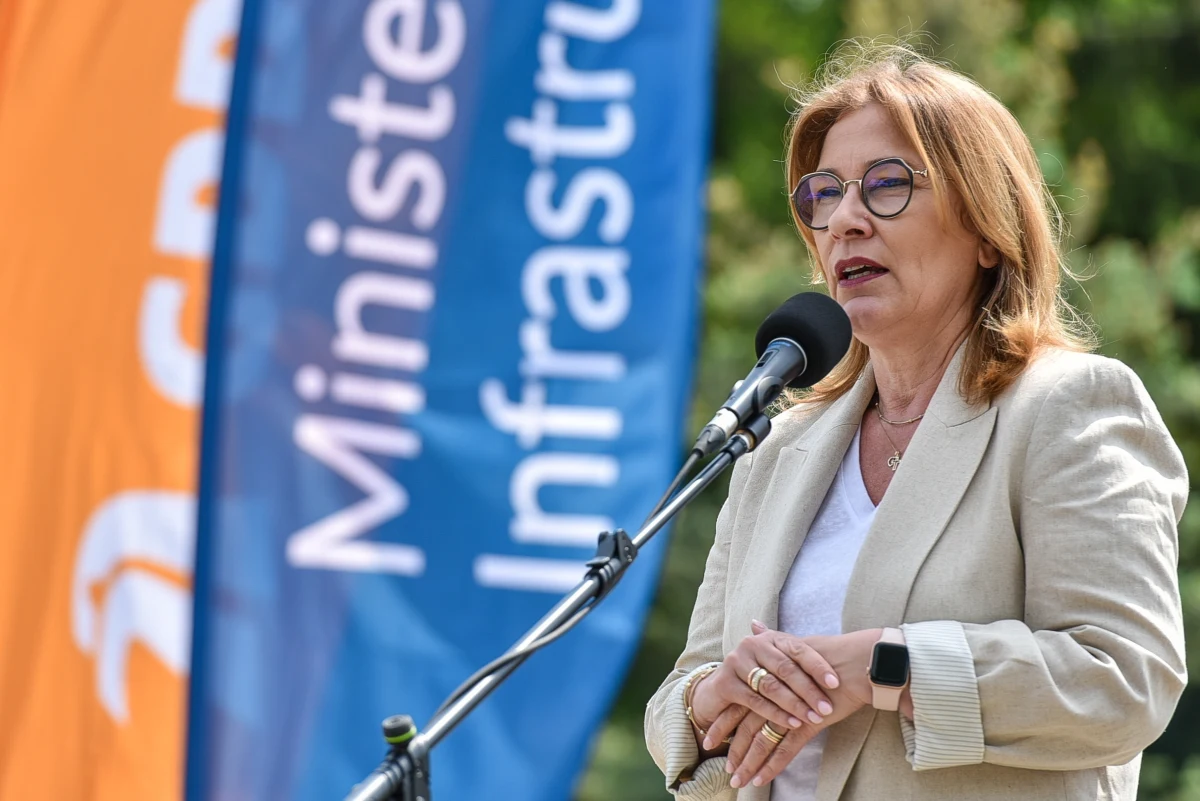 Była europosłanka PiS Beata Mazurek została prezesem spółki Lubelskie Dworce, której właścicielem jest samorząd województwa lubelskiego. Dotychczasowym zadaniem spółki było zarządzanie dworcem PKS w Lublinie.