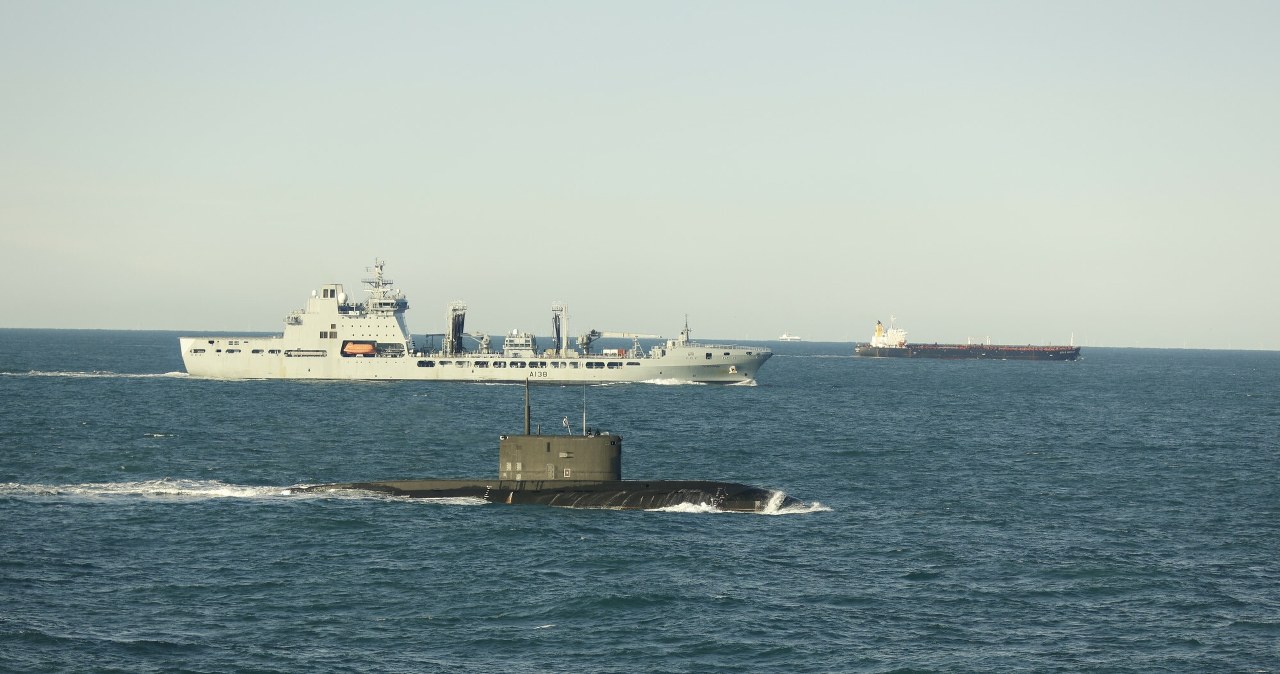 Flota cieni na Bałtyku. Rosjanie pływają pod fałszywymi banderami