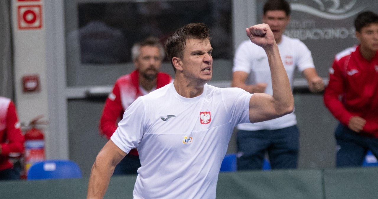 Premierowy triumf Polaka na turnieju ATP. 17-15 w decydującym secie, 4 obronione meczbole