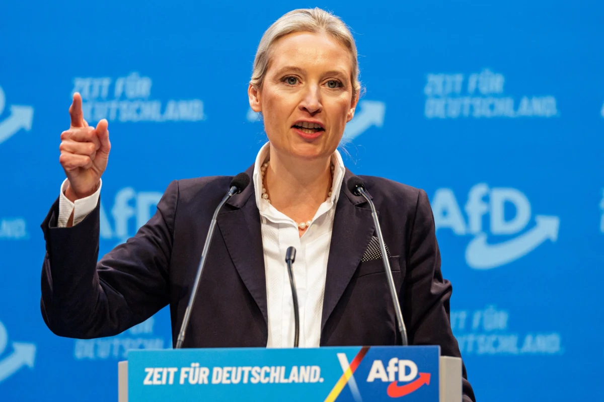 "Pasowanie na rycerza" - tak o dzisiejszej wizycie w Budapeszcie współprzewodniczącej Alternatywy dla Niemiec (AfD) Alice Weidel pisze niemiecki dziennik "Die Welt". Jak zauważa komentator gazety, skrajnie prawicowa niemiecka partia była dotychczas izolowana nawet przez ugrupowania prawicowo-konserwatywne i populistyczne w Europie.