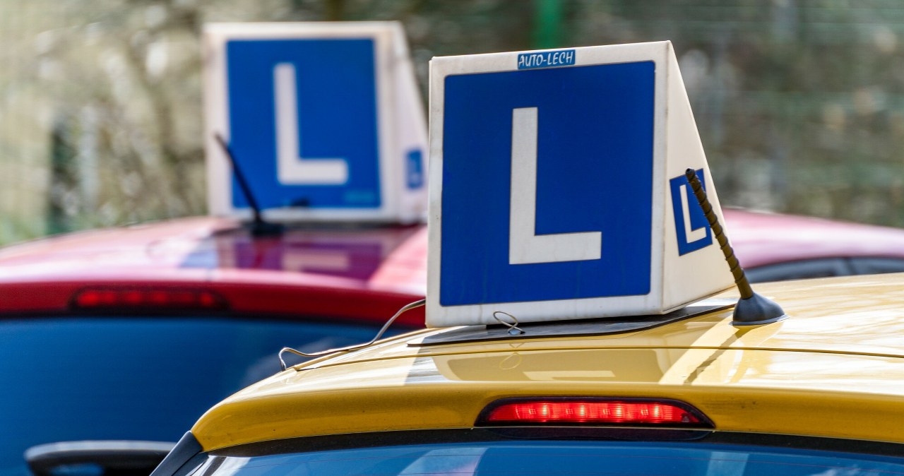 Prawo jazdy to "luksus dla bogatych”. Absurdalne ceny kursów