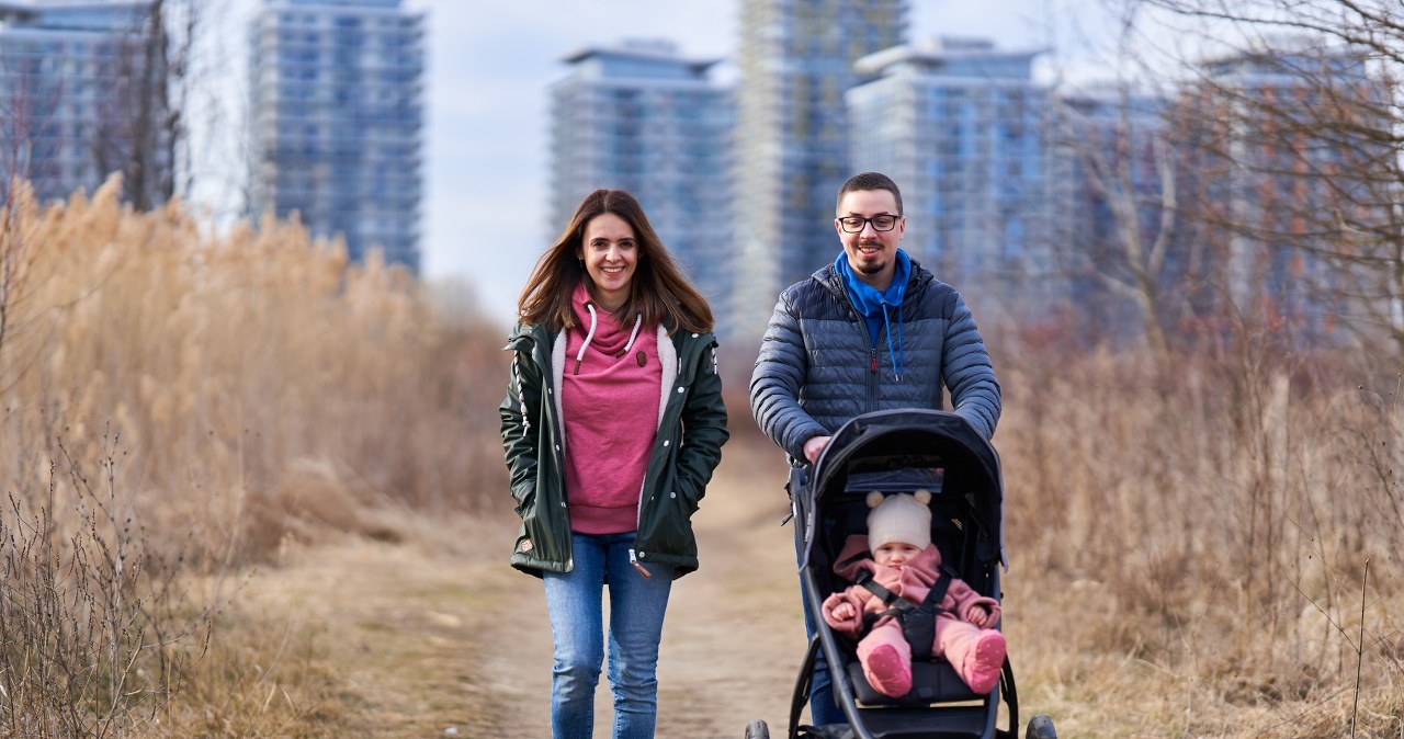 Nie tylko 800 plus co miesiąc. Rodzice mogą liczyć na dodatkowe pieniądze