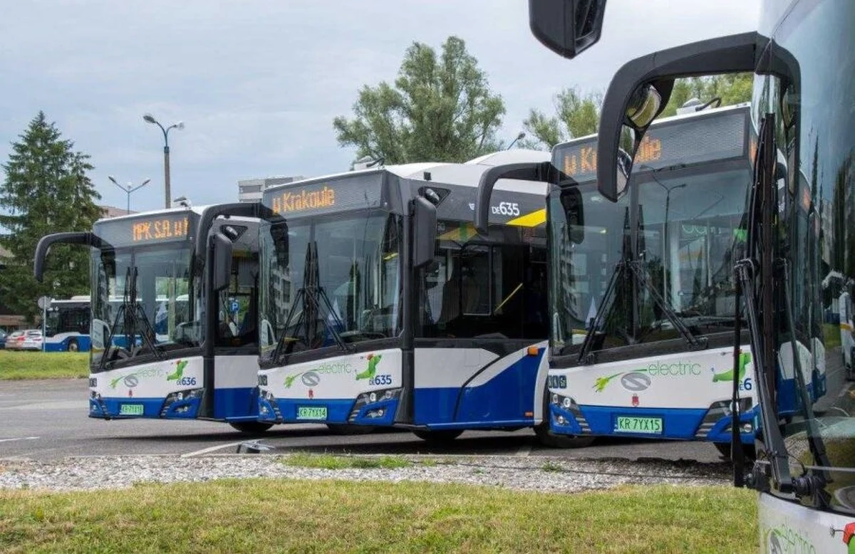 MPK w Krakowie ogłosiło kolejny przetarg na zakup autobusów elektrycznych. Przewoźnik planuje kupić pięć pojazdów o długości 18 metrów.  