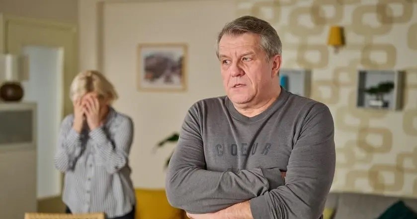 Na Wspólnej". Odcinek 3962. Ma przechlapane! Żona już wszystko wie - Świat  Seriali w INTERIA.PL